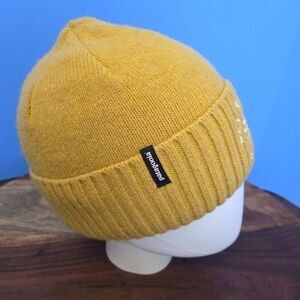 Patagonia Brodeo Beanie Hawk Gold Embroidered Sun Design Fitted OS